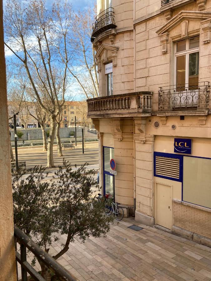 Cours Republique Appartement Narbonne Buitenkant foto