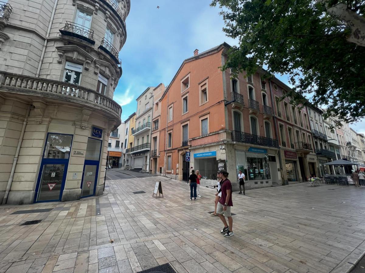 Cours Republique Appartement Narbonne Buitenkant foto